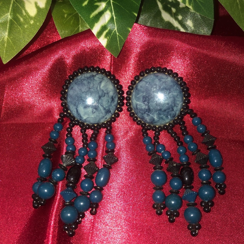 VINTAGE Beaded Dangle Earrings